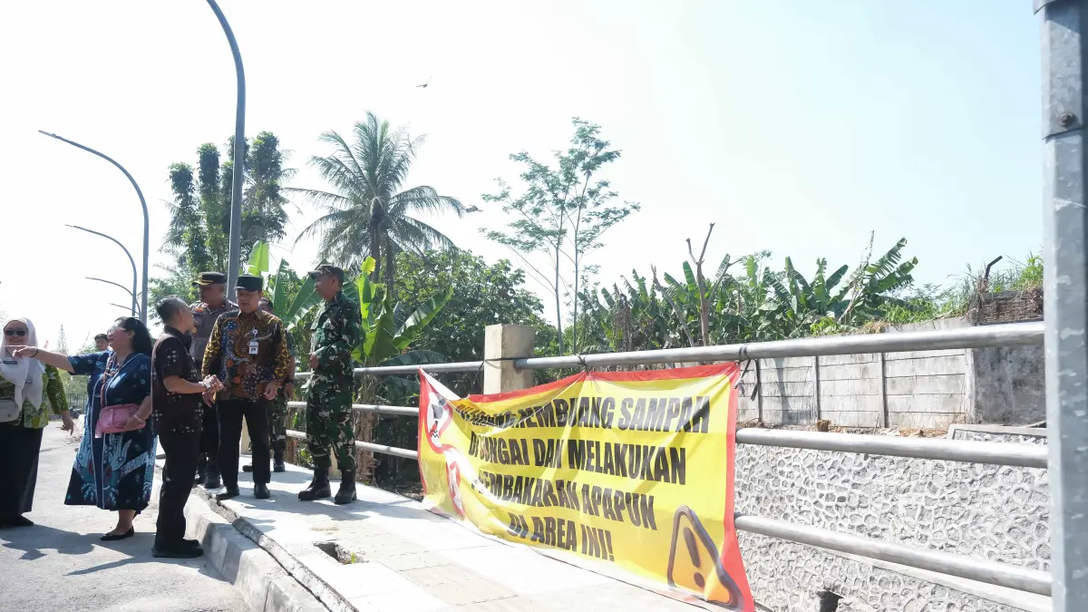 Pembangunan talut 40x8 meter di Tidar Selatan rampung, Kamis (13/8).

&nbsp;