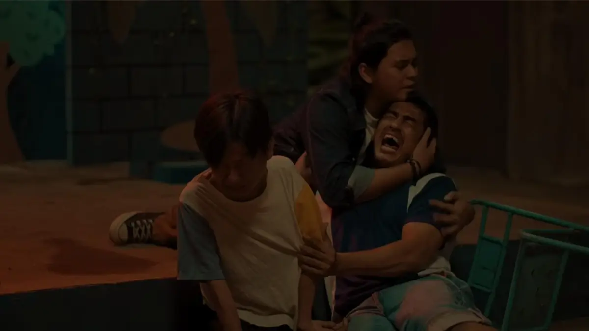 Salah satu cuplikan adegan dalam Film Istimewa. (YouTube Official Trailer) 