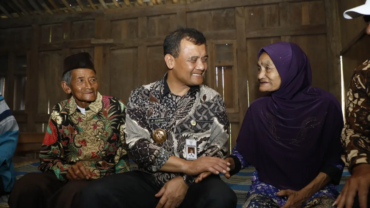 Gubernur Jawa Tengah Ahmad Luthfi mendorong masyarakat Jawa Tengah memiliki rumah layak huni