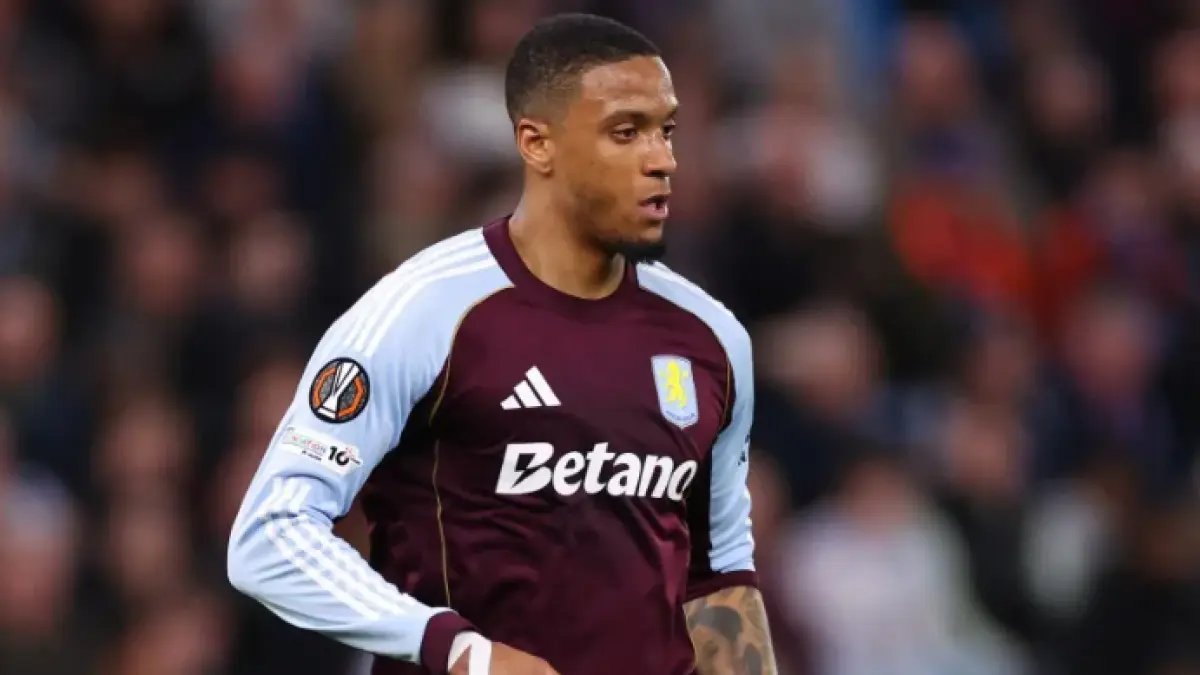 Ezri Konsa masuk radar Arsenal dan segera jalani tes medis.