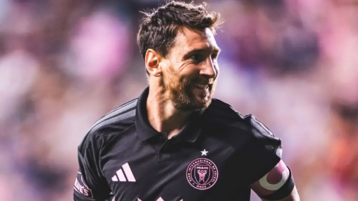 Lionel Messi cetak gol perdana setelah kepergian sang ayah, Jorge Messi dalam hasil imbang Inter Miami melawan Philadelphia Union.