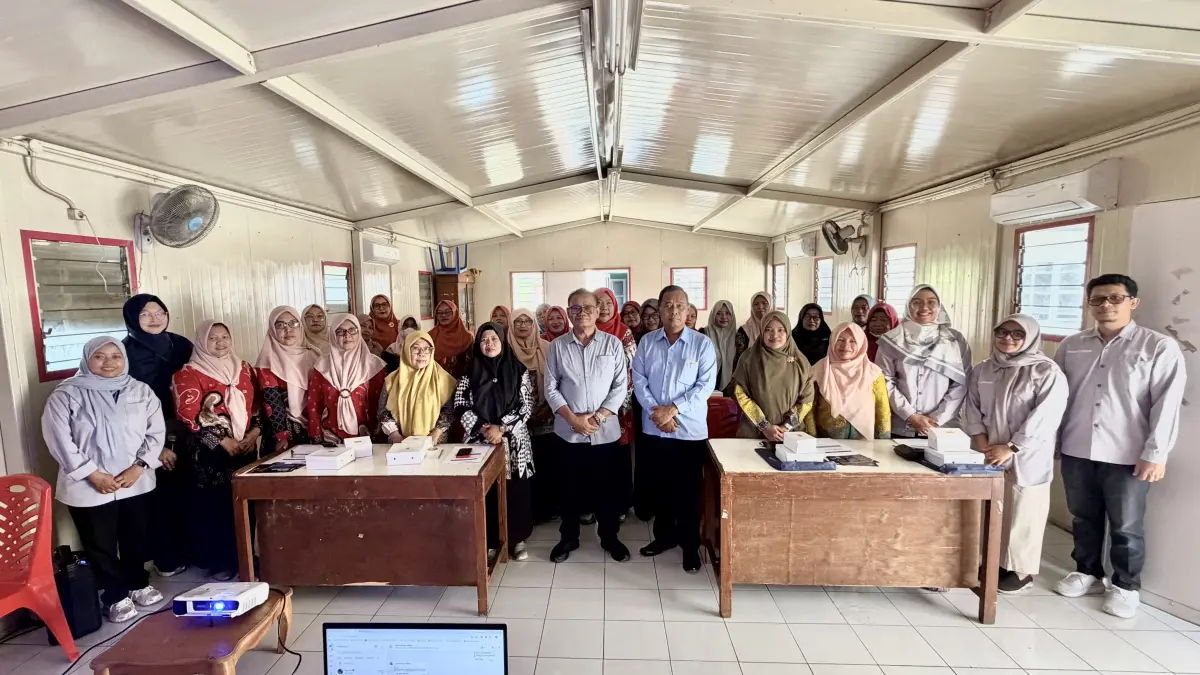 Aksi revolusioner bertajuk&nbsp;"Pemberdayaan Kader Kesehatan dalam Mendorong Perilaku Merokok di Luar Rumah didukung dengan Dashboard Pemantauan Perokok sebagai Upaya Perlindungan Kesehatan Keluarga" oleh aksi pengabdian dari Universitas Sibermu Yogyakarta. (Univ SiberMu)