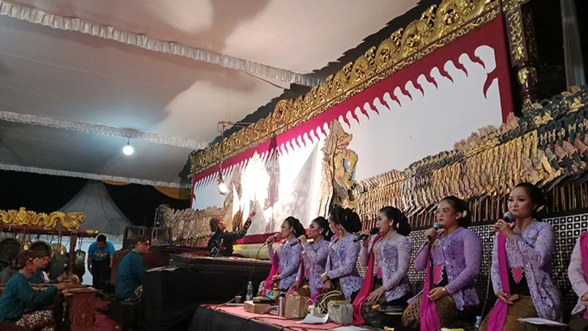 Gelaran wayang kulit dengan Lakon Wahyu Kantentreman. (Delima Purnamasari/Radar Jogja)