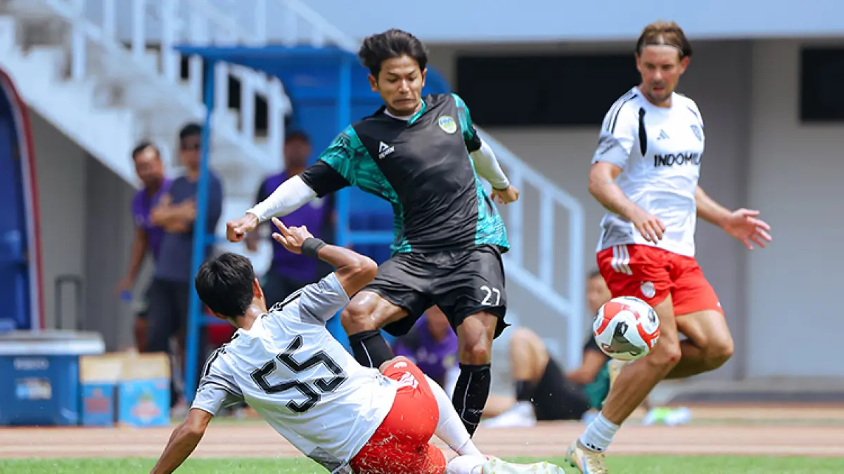 JELANG KOMPETISI: Sesi uji coba pramusim antara PSIM Jogja melawan Bali United di Stadion Mandala Krida Jogja, Sabtu (22/8/2026). (Dokumentasi PSIM Jogja)