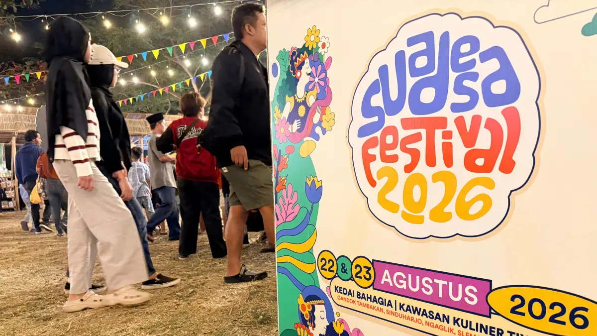Pengunjung berdatangan di Suadesa Festival. 