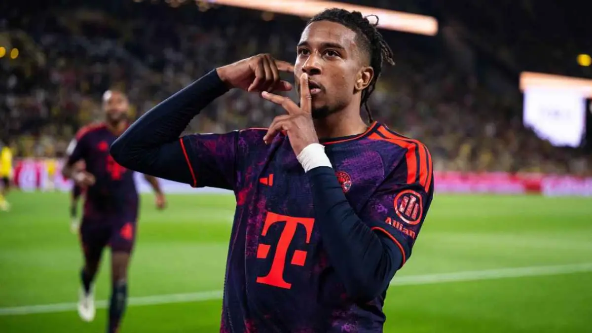 Michael Olise tampil gemilang dengan mencetak satu gol dan satu assist saat Bayern Munich kalahkan Borussia Dortmund di Piala Super Jerman.