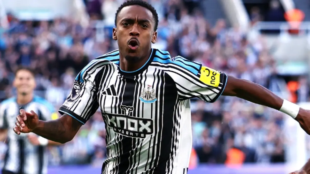 Selebrasi Joe Willock setelah mencetak gol dalam hasil imbang Newcastle United lawan Liverpool.