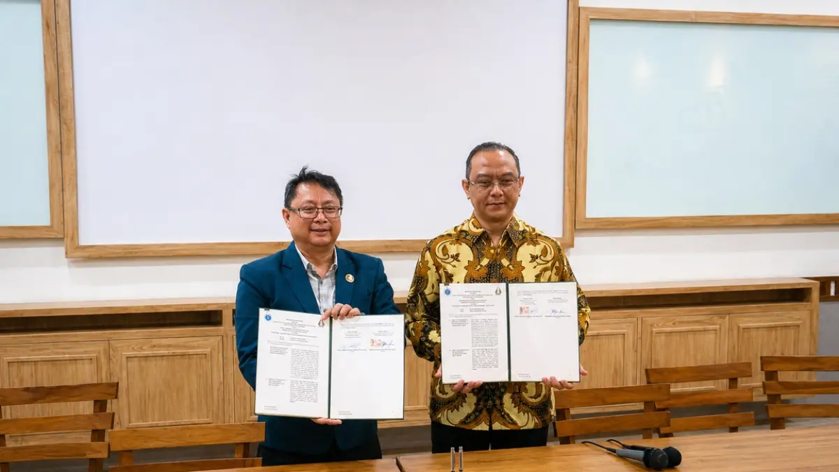 UKDW Yogyakarta memperluas kerjasama dengan Sekolah Pascasarjana Ilmu dan Teknologi Multidisiplin Institut Teknologi Bandung (ITB). Kerja sama tersebut ditandai dengan sosialisasi Jalur Kerja Sama Sarjana-Magister (JKSM) sekaligus penandatanganan Perjanjian Kerja Sama (PKS) di Ruang D.1.2 UKDW, Kamis (20/8). 
