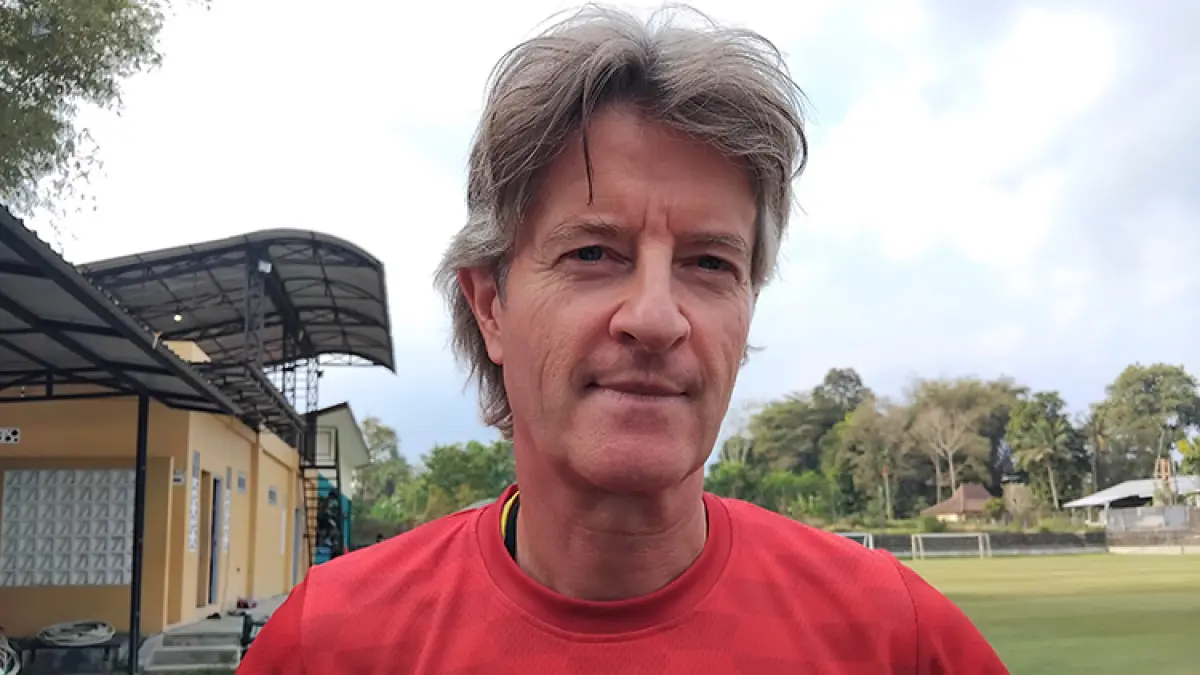 Pelatih PSS Sleman Pieter Huistra. (Foto: Rizky Wahyu/Radar Jogja)