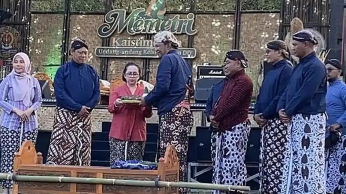 LPS Dukung Pelestarian Nilai Keistimewaan DIY melalui Kenduri Memetri di Sleman, Dorong Kolaborasi untuk Kesejahteraan. 