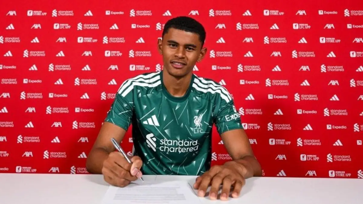 Lucca Brughmans teken kontrak multi-years bersama Liverpool.