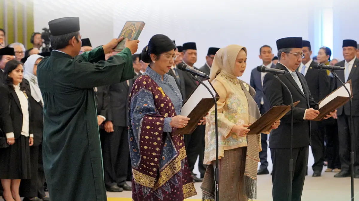 Gubernur Bank Indonesia resmi dilantik dan turut diambil sumpah jabatan Aida S Budiman sebagai Deputi Gubernur Senior BI dan Solikin M Juhro sebagai Deputi Gubernur BI, keduanya juga untuk periode 2026–2031. (IG/bank_indonesia)