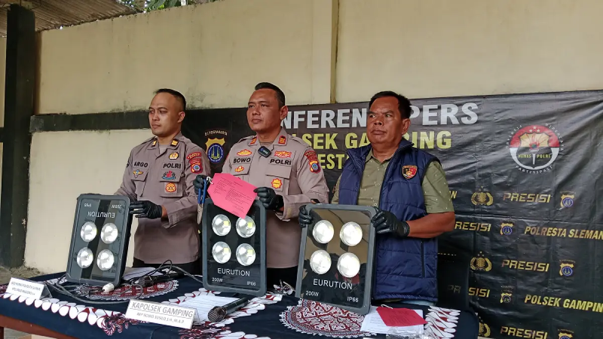 UNGKAP KASUS: Polsek Gamping mengungkap tersangka pencurian lampu protek Tol Jogja-Solo, Kamis (3/9/2026). Delima Purnamasari/Radar Jogja