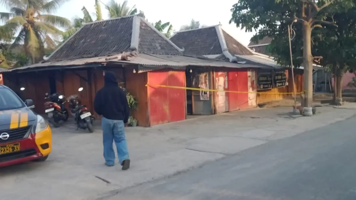 GARIS POLISI: Garis polisi terpasang di warung milik warga Padukuhan Karangijo Kulon, Ponjong, yang menjadi sasaran pencurian, Senin (7/9/2026). (Dok. Polsek Ponjong)