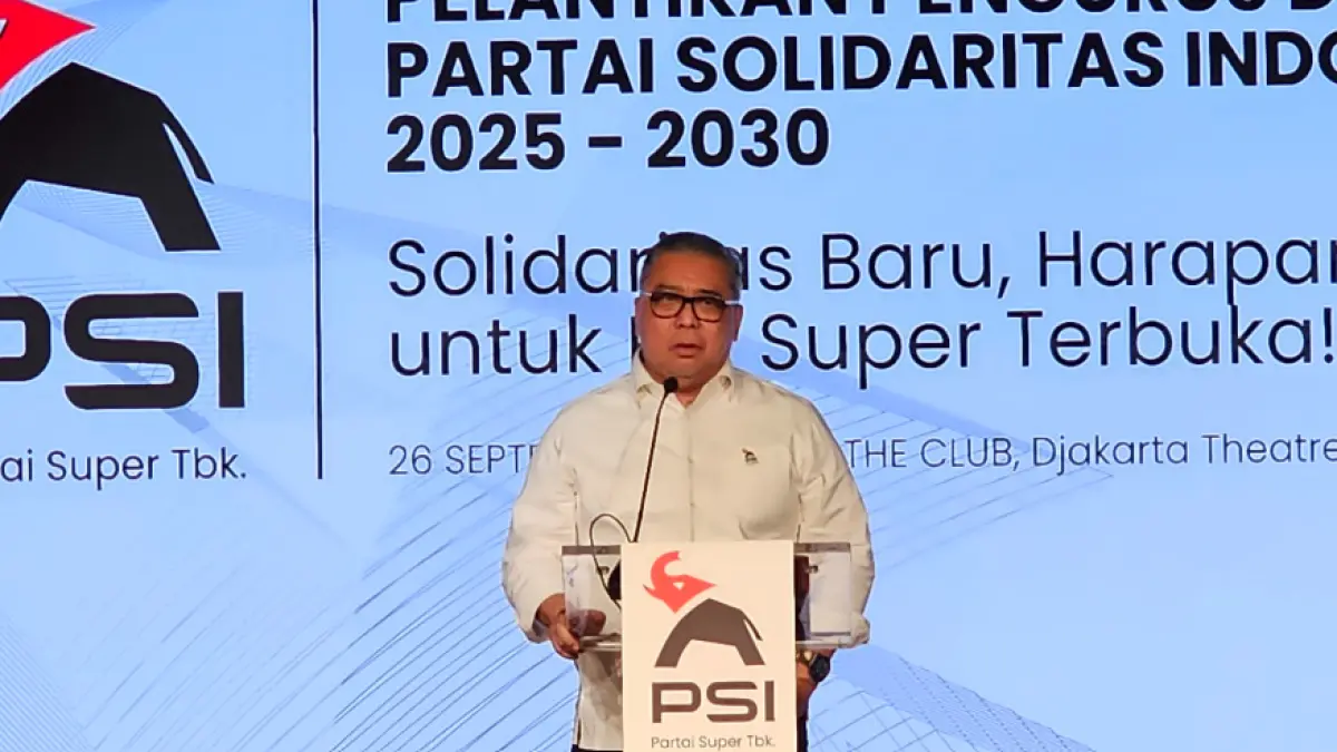 Ketua Harian Dewan Pimpinan Pusat (DPP) PSI Ahmad Ali, dalam acara pelantikan Pengurus DPP PSI yang digelar di Djakarta Theater, Jakarta Pusat, Jumat (26/9). (Ridwan/ JawaPos.com)