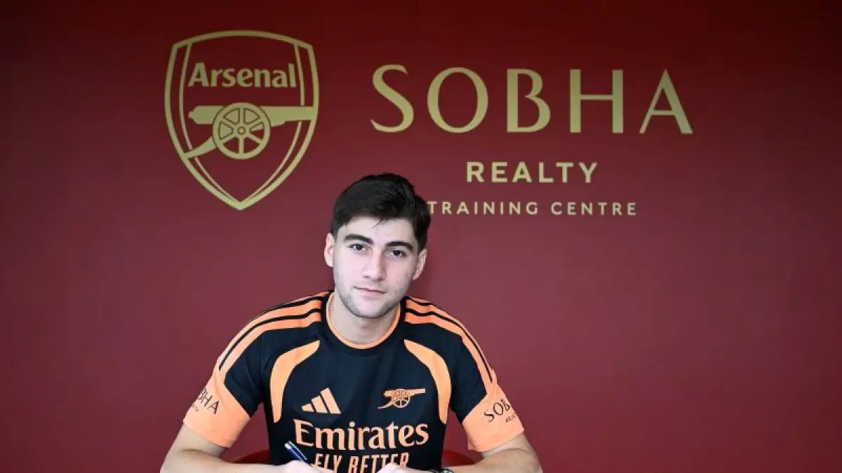 Arsenal capai kesepakatan pra-kontrak dengan pemain 17 tahun asal Georgia, Andria Bartishvili.