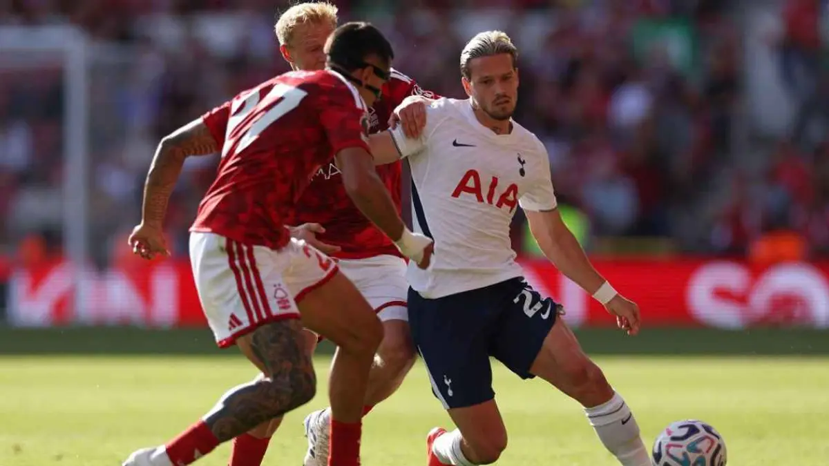 Mykhailo Mudryk jalani debut bersama Tottenham Hotspur dalam hasil imbang melawan Nottingham Forest.