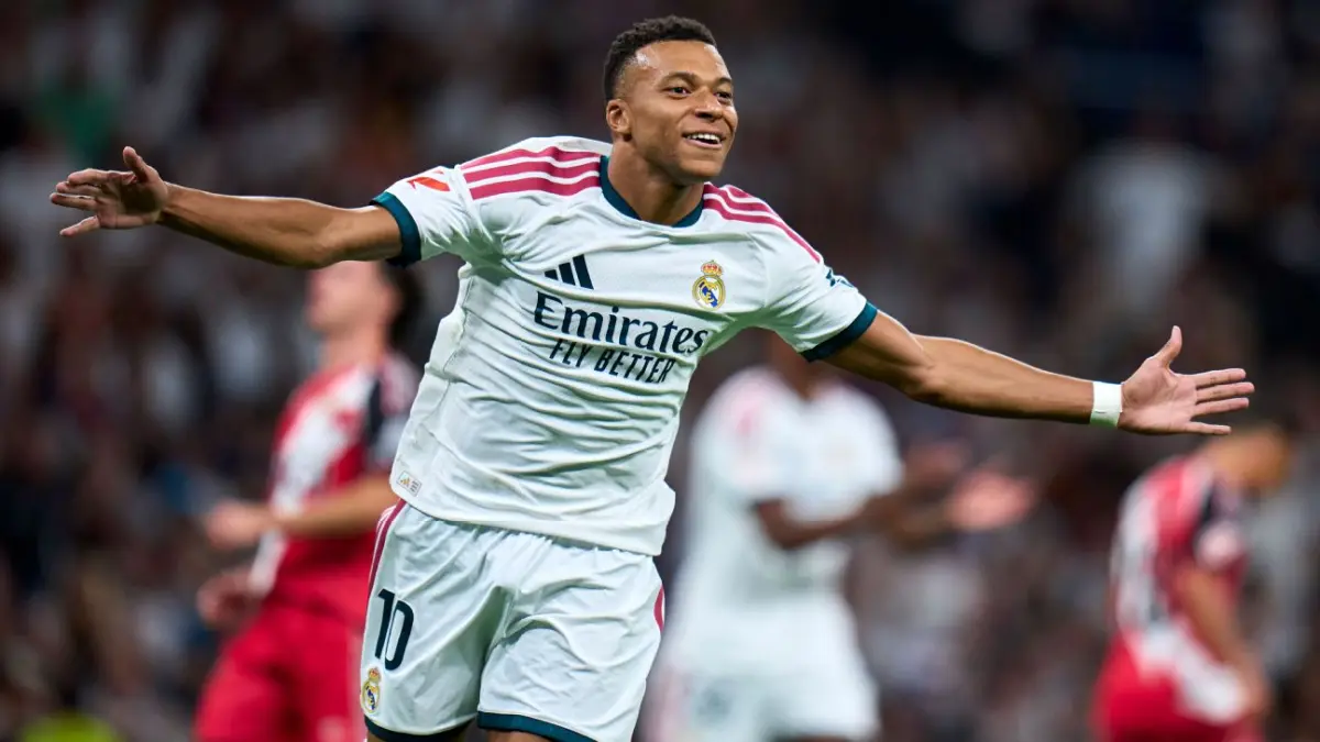 Selebrasi Kylian Mbappe dalam kemenangan Real Madrid atas Rayo Vallecano.