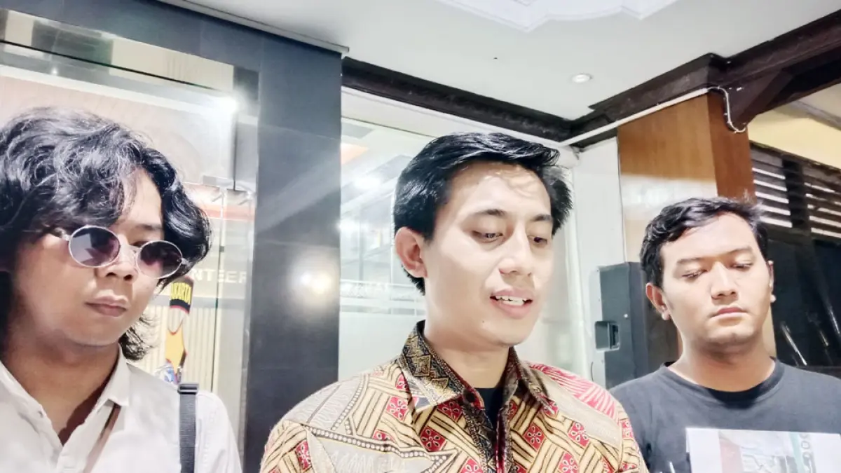 Kuasa hukum korban, Gusti Rian Saputra (tengah). Delima Purnamasari/Radar Jogja