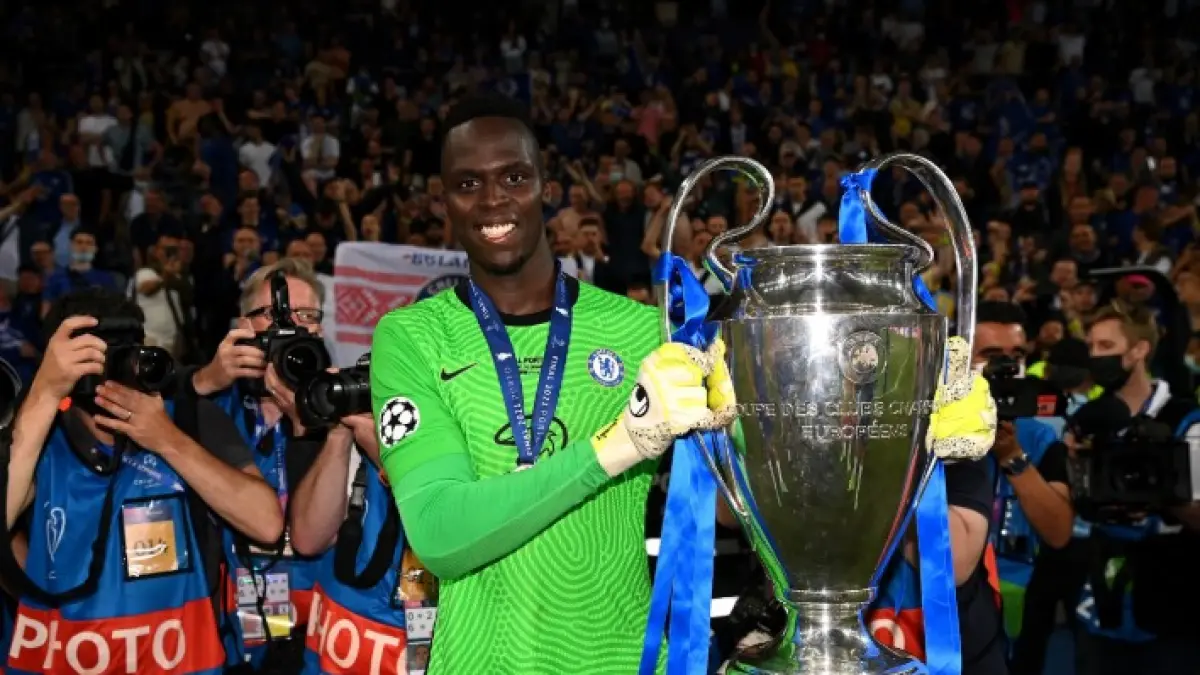 Eks Chelsea Edouard Mendy Pensiun dari Timnas Senegal