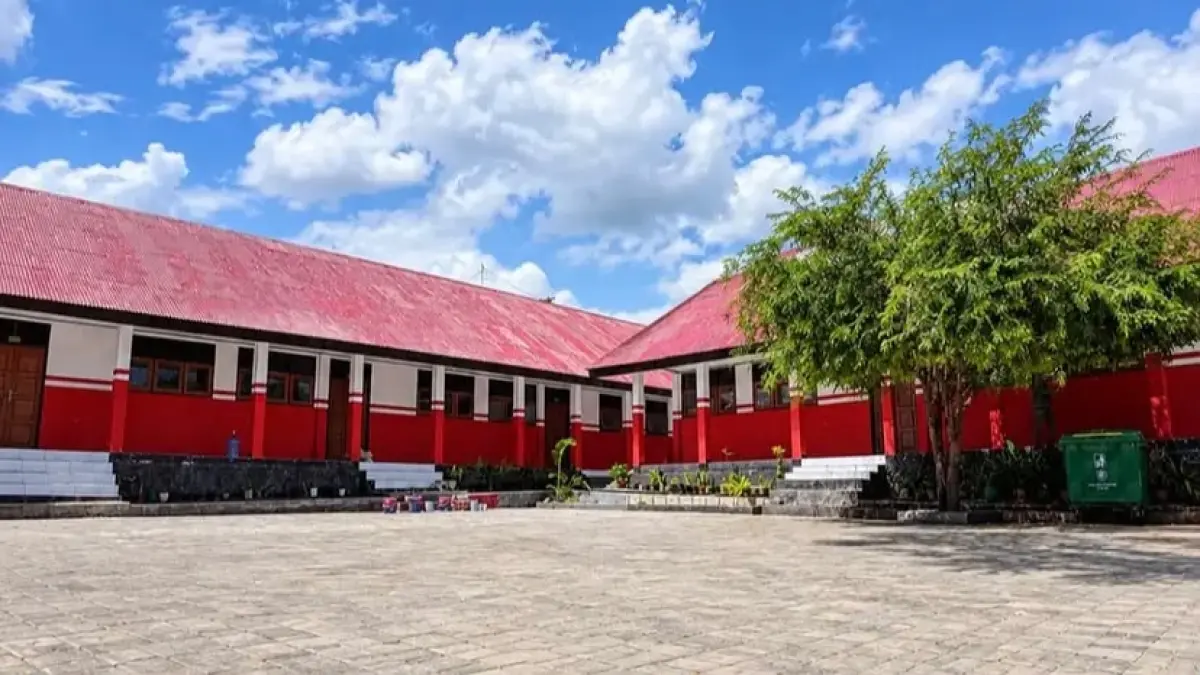 Rp1,2 T UNTUK 1.487 SEKOLAH DI NTT!
NTT Jadi Prioritas Revitalisasi Daerah 3T.