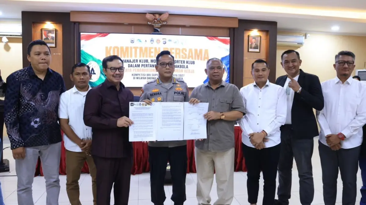 Komitmen Kepala daerah dan suporter PSIM Jogja-PSS Sleman untuk menjaga kondusivitas di Yogyakarta. (dok Polda DIY)