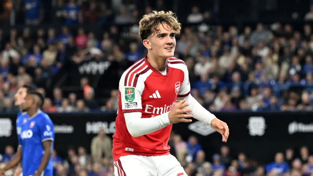 Selebrasi Max Dowman setelah mencetak gol dalam kemenangan Arsenal atas Ipswich Town di Carabao Cup.