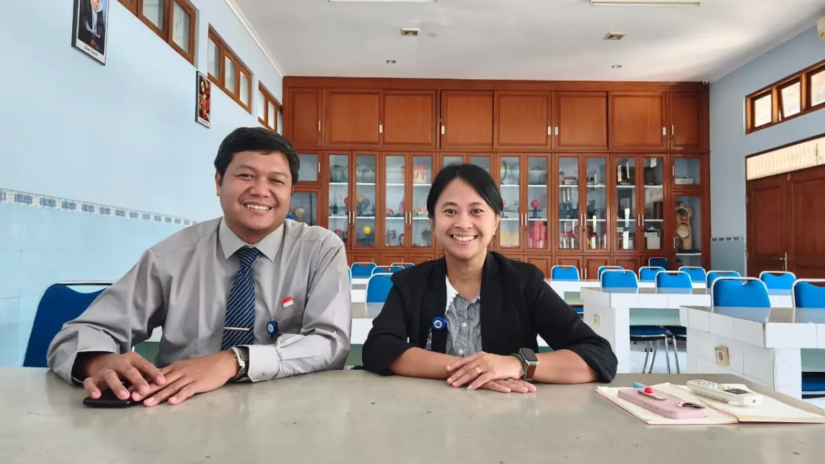 Guru SD Tarakanita Bumijo saat mengikuti pembelajaran luar sekolah. (Fahmi Fahriza/Radar Jogja)