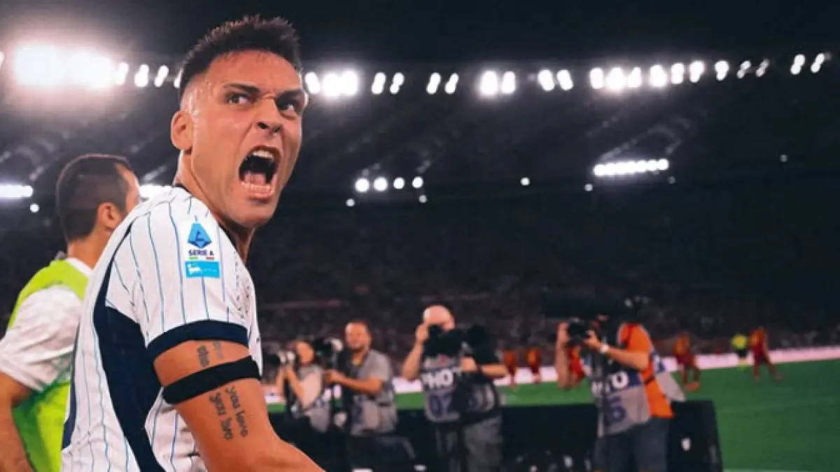 Lautaro Martinez cetak dua gol untuk selamatkan Inter Milan dari kekalahan melawan Roma.