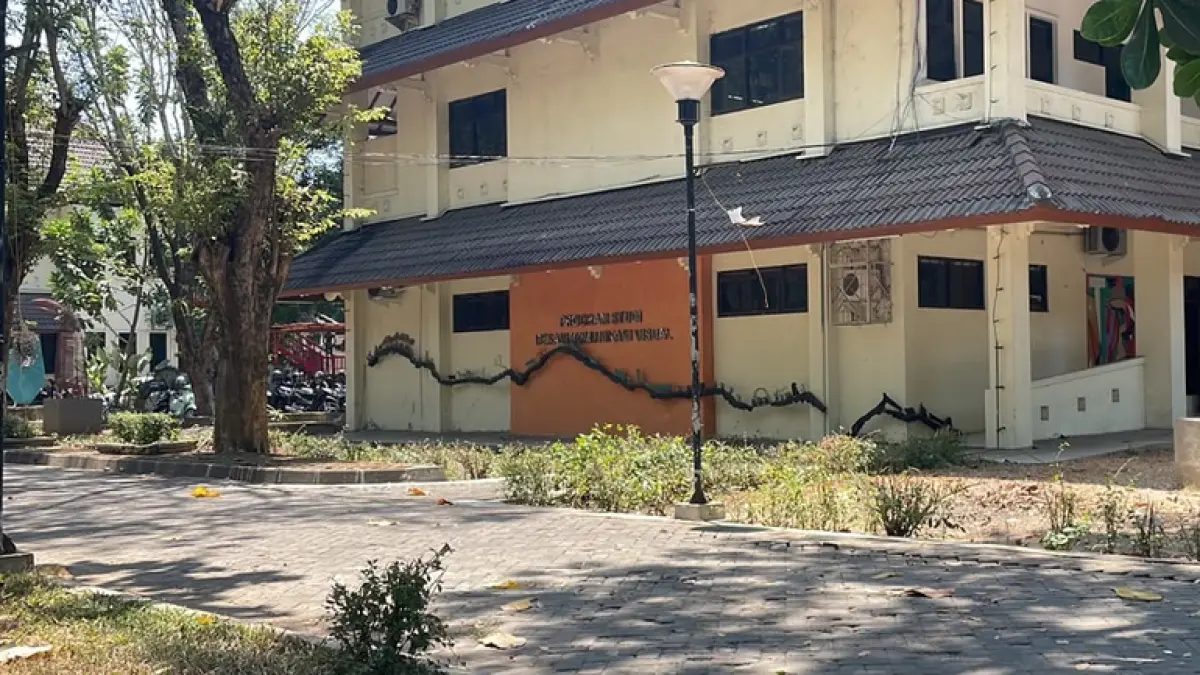 Gedung Program Studi Desain Komunikasi Visual ISI Yogyakarta. (Aris Romadhon/Radar Jogja)