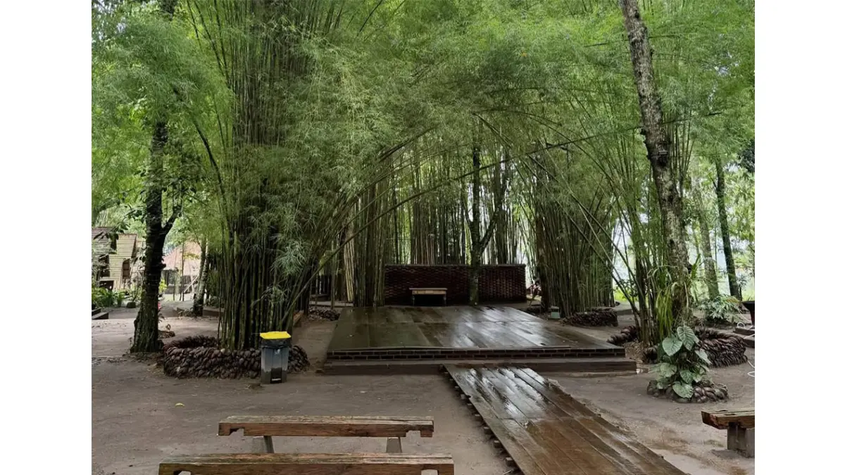 Tempat melamun dan bengong di Jogja, wajib untuk dicoba. (Instagram @kopidanrekan)