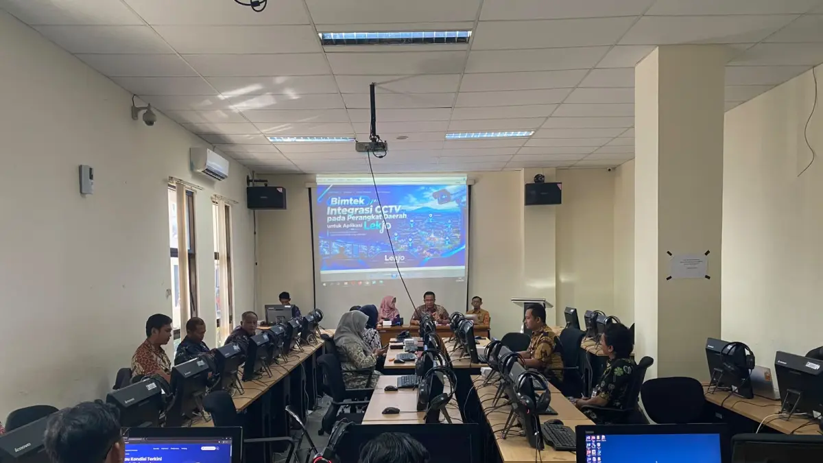 Dinas Komunikasi, Informatika, Statistik dan Persandian (Diskominfostasandi) Purworejo menggelar Bimbingan Teknis Integrasi CCTV. (Dokumentasi Prokopim Purworejo)