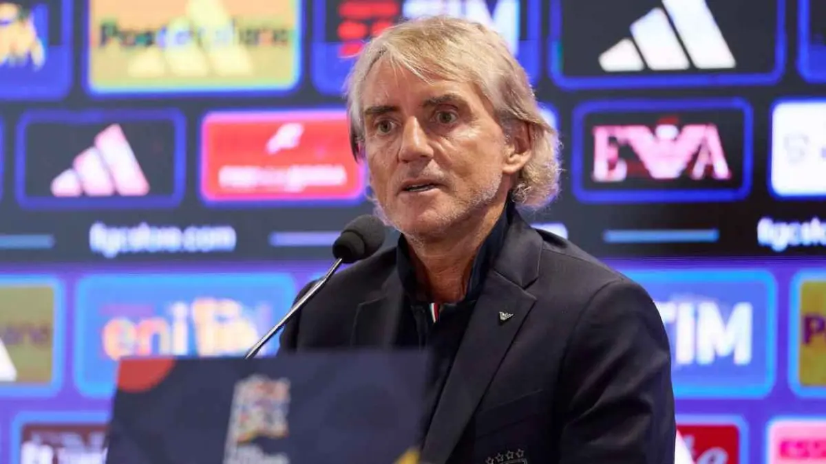 Pelatih Italia, Roberto Mancini jelang laga melawan Belgia di Nations League.