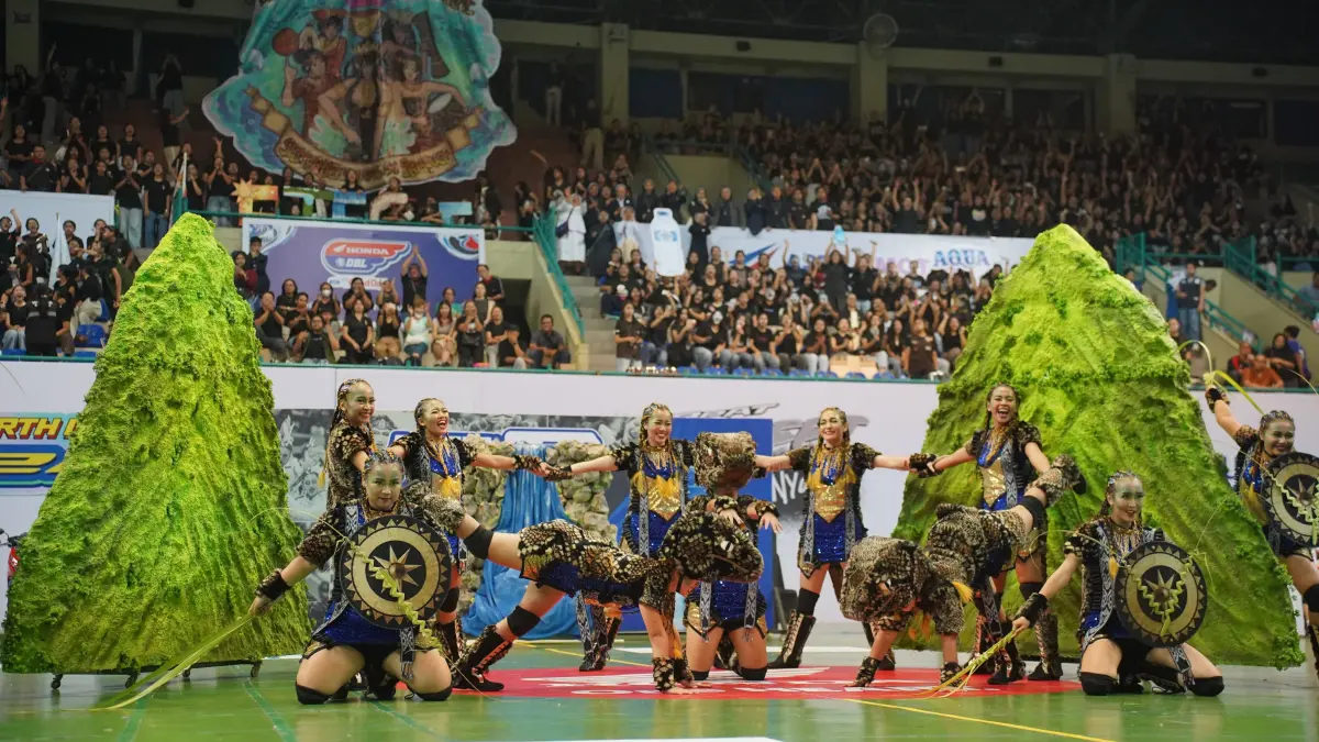 Evanor Dance dari SMA Stella Duce 1 Yogyakarta (stece)