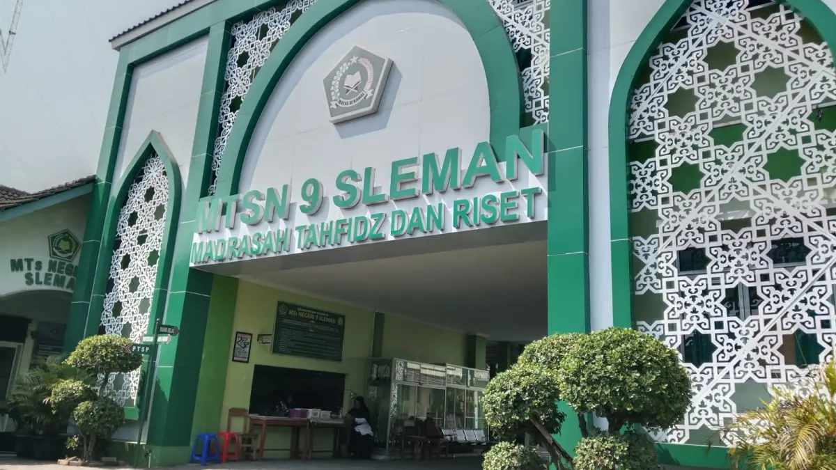 MTSN 9 Sleman yang diduga tarik pungli. (Delima Purnamasari/Radar Jogja)