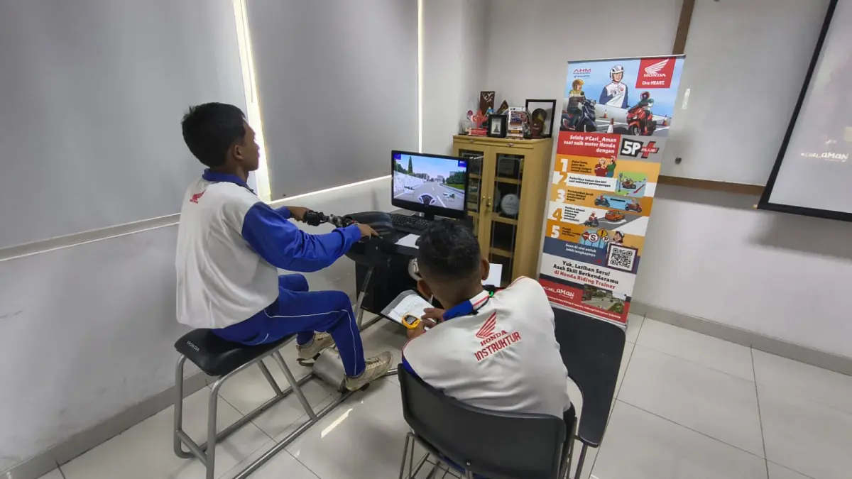 Astra Motor Yogyakarta Gelar Bootcamp Road To Cari Aman Academy, Siapkan School Safety Riding Advisor Berprestasi
