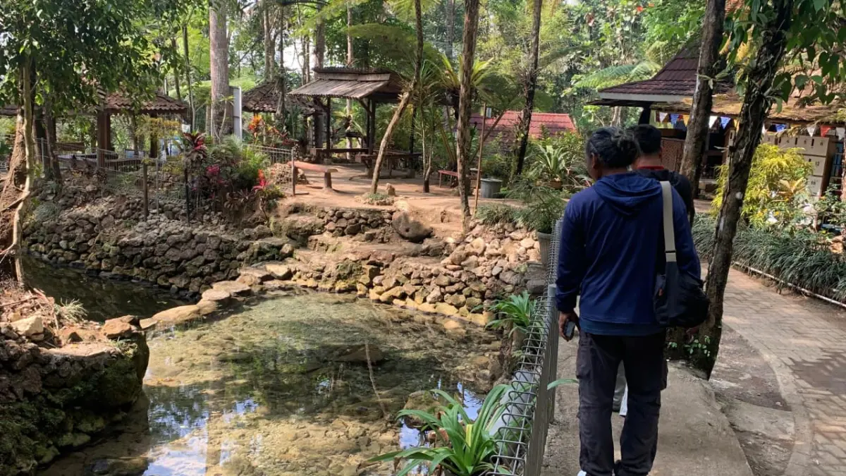Kondisi Sungai Mudal yang mulai surut. (ANOM BAGASKORO/RADAR JOGJA)