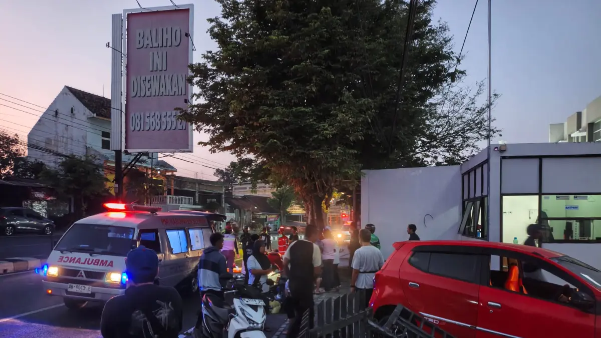 Penanganan kecelakaan lalu lintas pada Rabu (14/10)&nbsp;- Dokumentasi Polresta Sleman