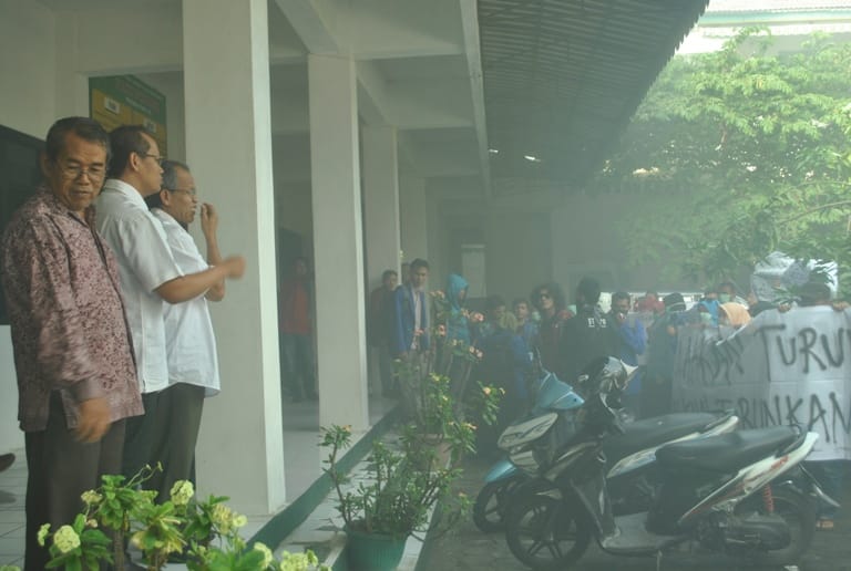 ????????????????????????????????????