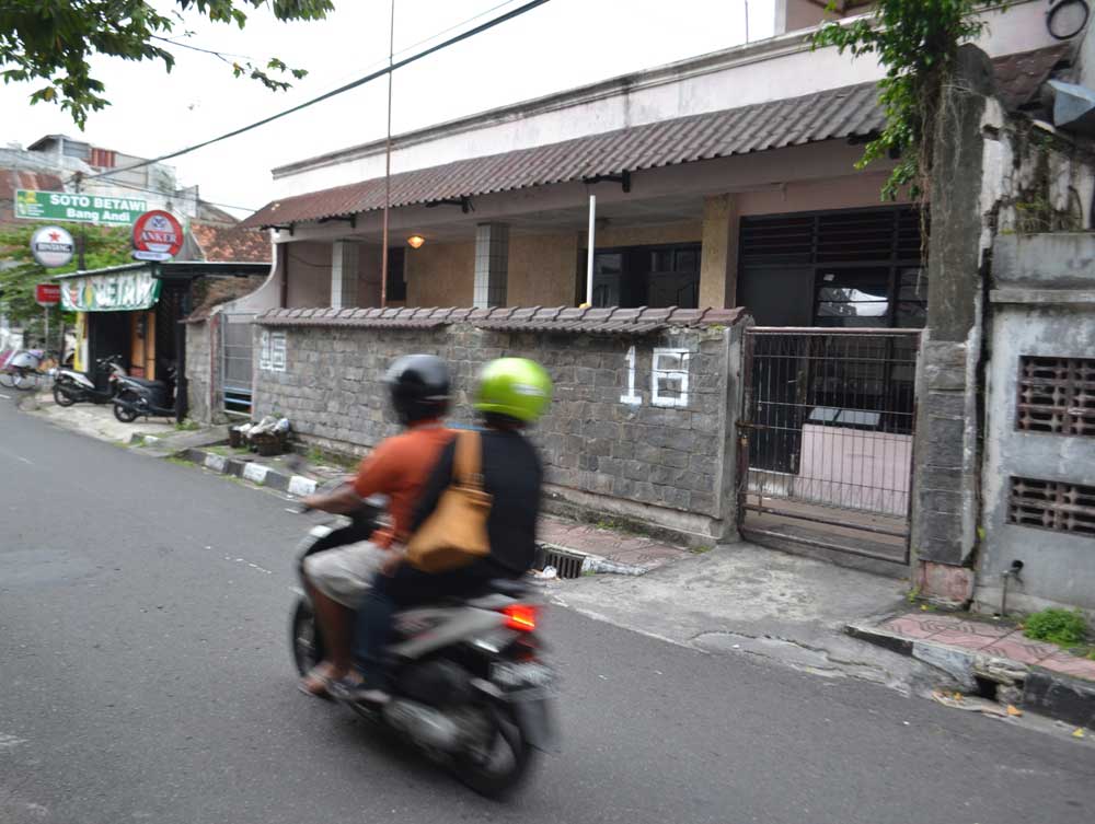 KINI SEPI: Rumah di Pringgokusuman, Gedong Tengen, Jogja yang diduga digunakan sebagai showroom prostitusi pesan antar.(Foto:SETIAKY A. KUSUMA/RADAR JOGJA)