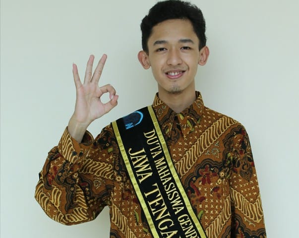 JAWARA : Mahasiswa Prodi Manajemen S1 Fakultas Ekonomi Universitas Muhammadiyah (UM) Magelang Muhammad Wahid Ibrahim yang berhasil menyabet gelar Juara Kreator Genre  Putra Tingkat Nasional  Tahun 2016.