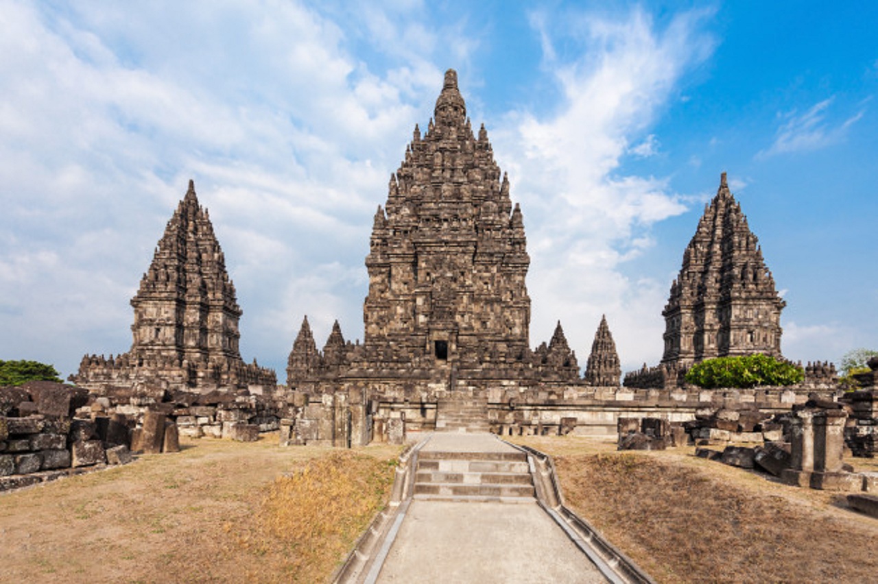 (ILUSTRASI Prambanan FOTO:FREEPIK)