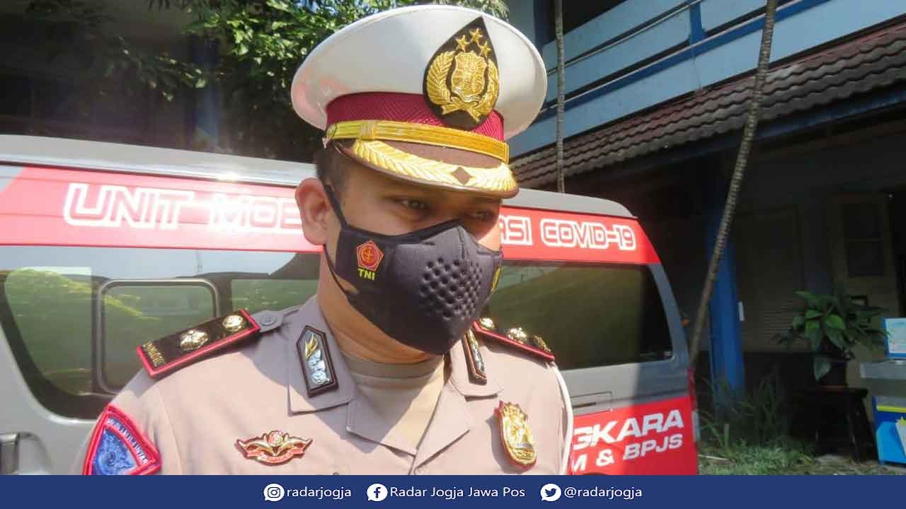 SKEMA: Kasatlantas Polresta Jogja, Kompol Chandra Lulus Widiantoro menuturkan, skema penjagaan oleh Unit Lantas Polsek wilayah. Terutama yang memiliki kantong parkir kendaraan wisata. (DWI AGUS/RADAR JOGJA)