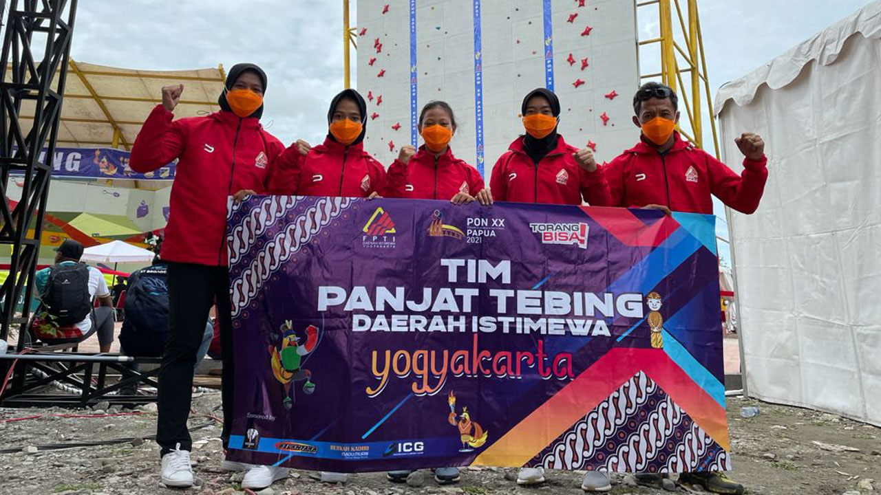 TAMPIL MAKSIMAL: Tim panjat tebing berpeluang menambah medali untuk DIJ setelah Rahmayuna Fadillah memastikan maju ke final.(ISTIMEWA)