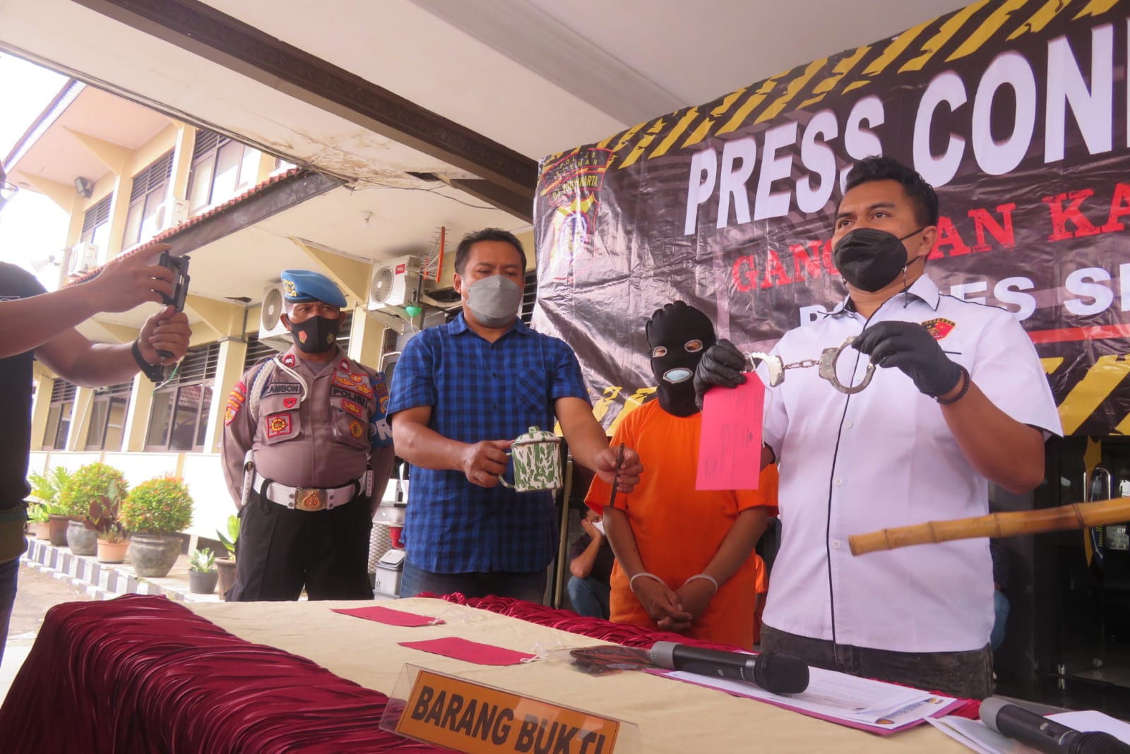 TEGA : Oknum pengurus Rumah Kasih Sayang tega melakukan penganiayaan kepada anak asuhnya. Aksi keji ini berlangsung selama 6 bulan. (DWI AGUS/RADAR JOGJA)