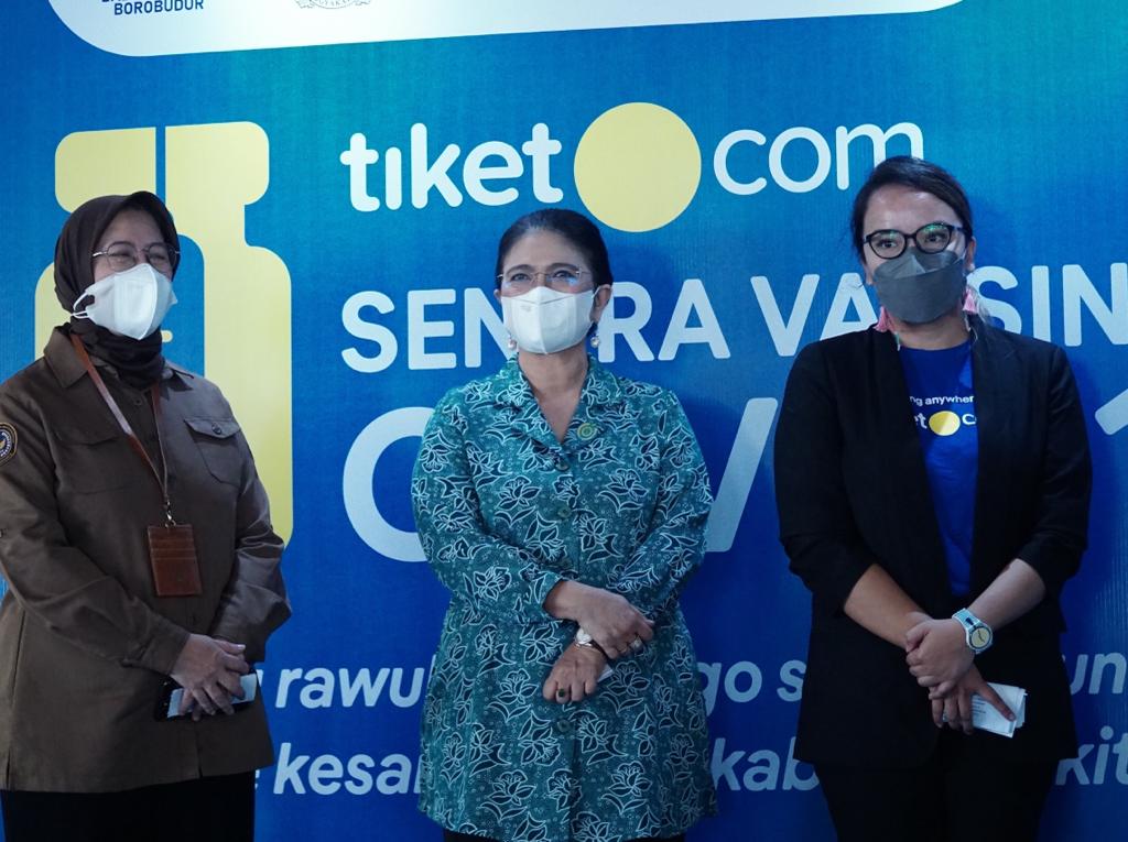DUKUNG KESEHATAN : Tiket.com bersama jajaran Pemprov DIJ akan menyelenggarakan Sentra Vaksin Wisata tahap II di Rest Area Bunder, Playen, Kabupaten Gunungkidul, Rabu (3/11) dan di Kopi Ingkar Janji, Pendoworejo, Girimulyo Kabupaten Kulonprogo, Jumat (5/11