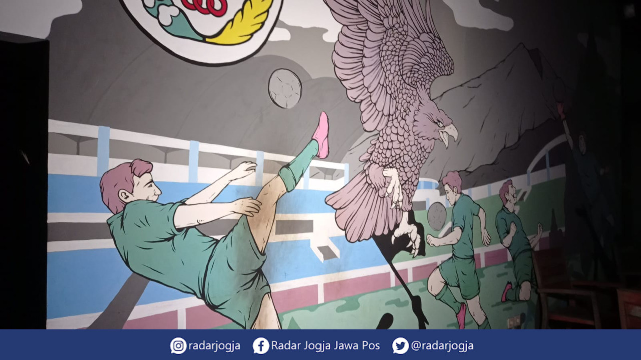 DPO : Kapolres Sleman AKBP Wachyu Tri Budi Sulistyono telah mengantongi nama pelaku pembakaran Omah PSS dan kini sudah masuk daftar pencarian orang (DPO). (DWI AGUS/RADAR JOGJA)