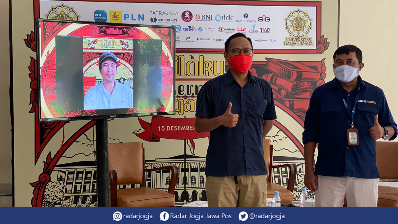 TRADISI :  Nitilaku UGM 2021 berlangsung secara hybrid dengan pertimbangan pandemi Covid-19. Tradisi ini akan berlangsung Sabtu (18/12). (ANNISA KARIN/RADAR JOGJA)