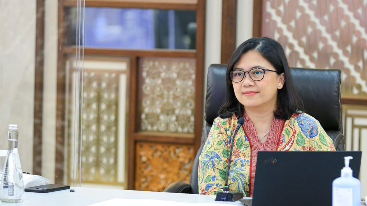 Direktur Keuangan BRI Viviana