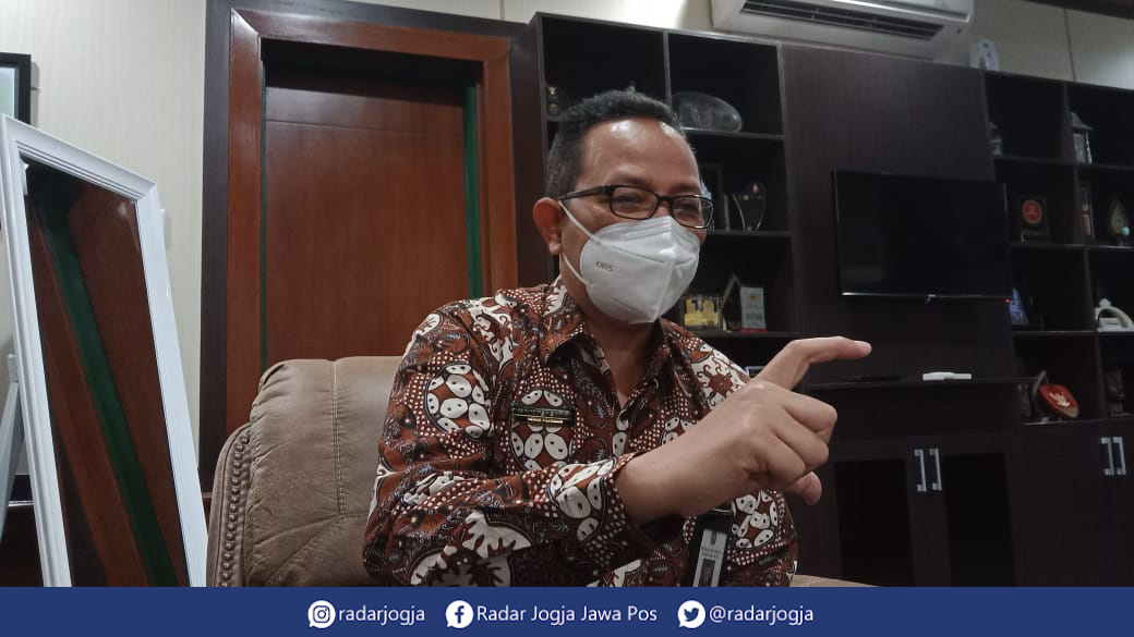 TERIMA KASIH : Wakil Wali Kota Jogja Heroe Poerwadi berterima kasih dan tak akan menggugat pengunggah postingan tarif parkir Rp 350 ribu yang viral di media sosial. (ANNISA KARIN/RADAR JOGJA)